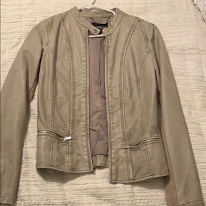 Beautiful Express leather jacket